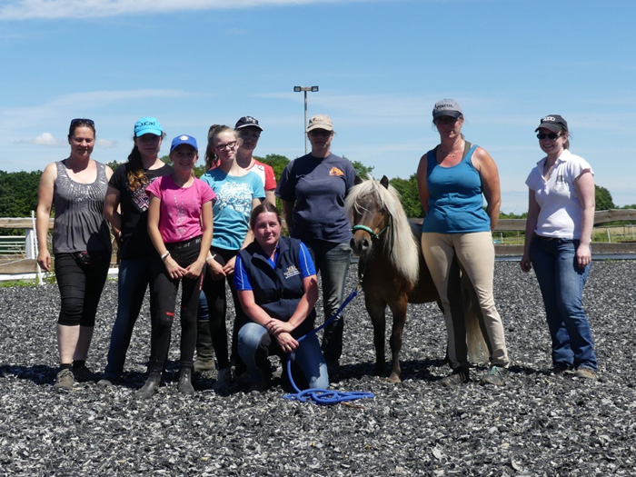 Nadine-Kostroun-MKA-Horsemanshiptrainerin-Pferdetrainer-Norddeutschland-1